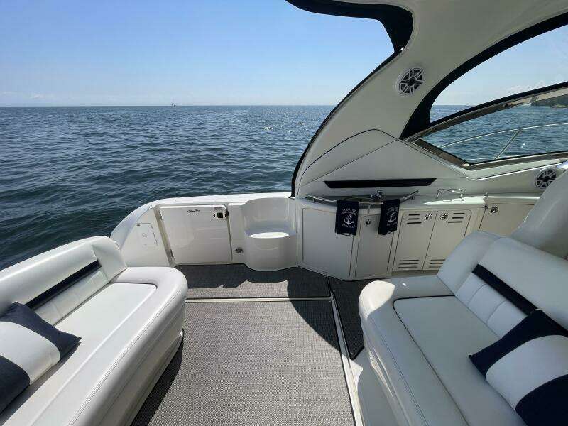 44ft Sea Ray Yacht For Sale