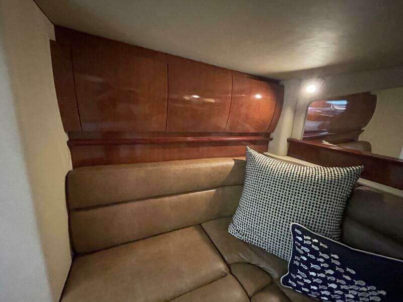 44ft Sea Ray Yacht For Sale