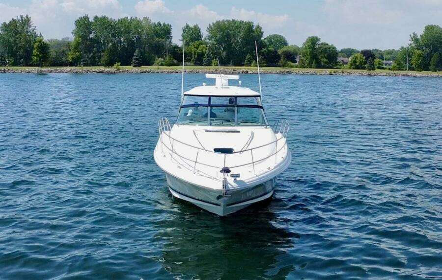 44ft Sea Ray Yacht For Sale