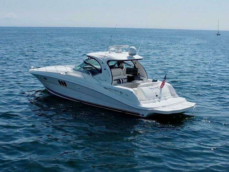 44ft Sea Ray Yacht For Sale