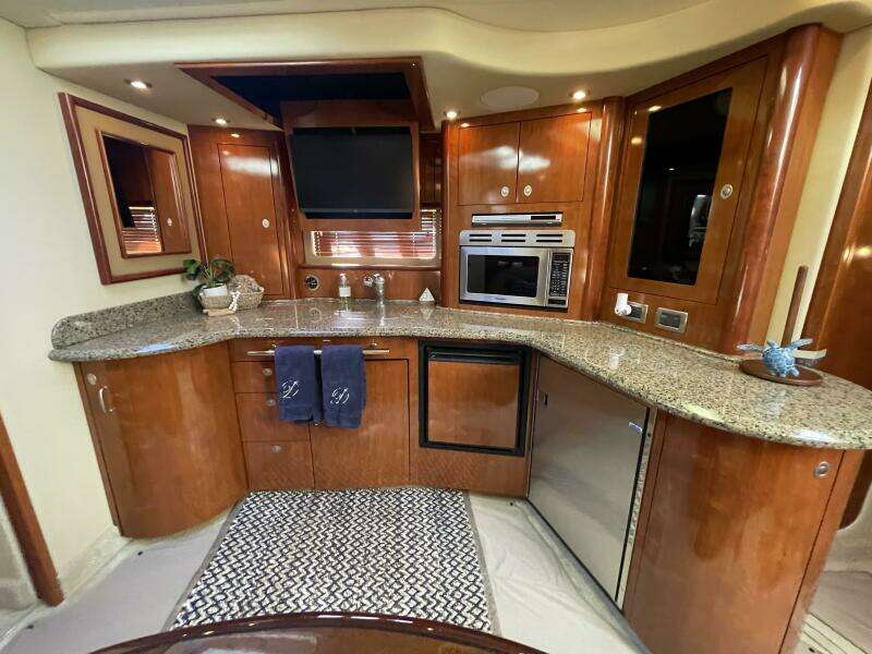 44ft Sea Ray Yacht For Sale