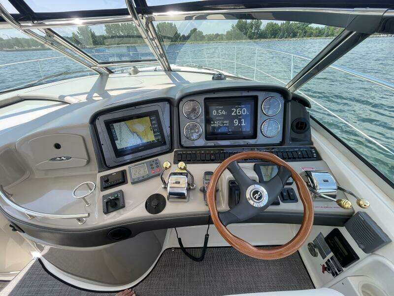 44ft Sea Ray Yacht For Sale