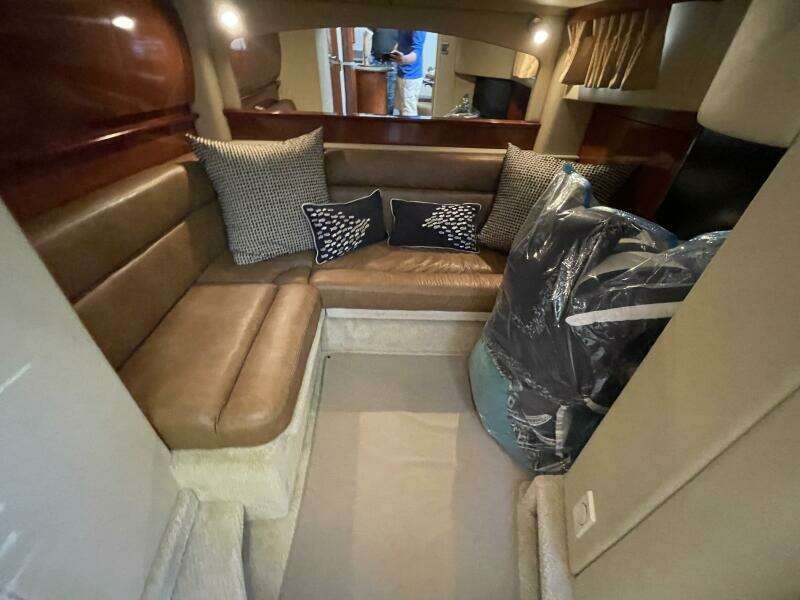 44ft Sea Ray Yacht For Sale