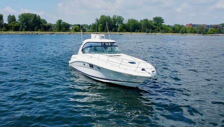44ft Sea Ray Yacht For Sale