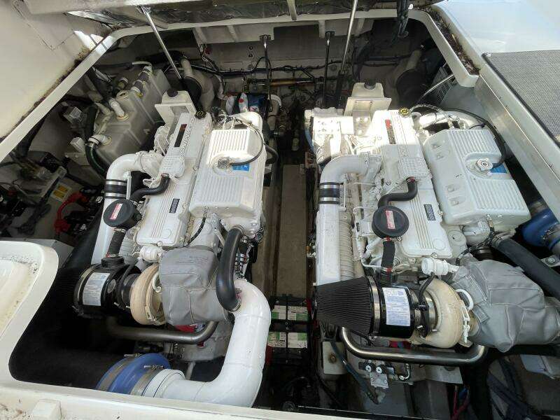 44ft Sea Ray Yacht For Sale