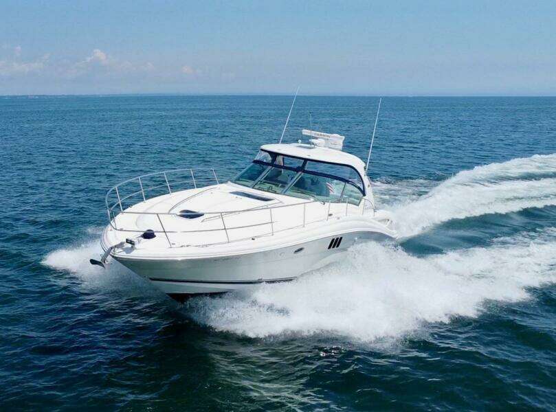 44ft Sea Ray Yacht For Sale