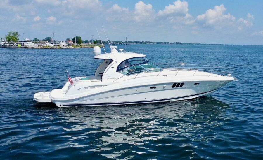 44ft Sea Ray Yacht For Sale