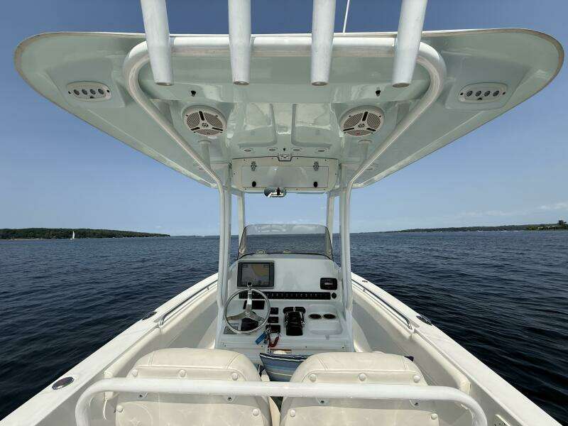 27ft Sea Hunt Yacht For Sale