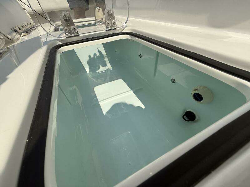 27ft Sea Hunt Yacht For Sale