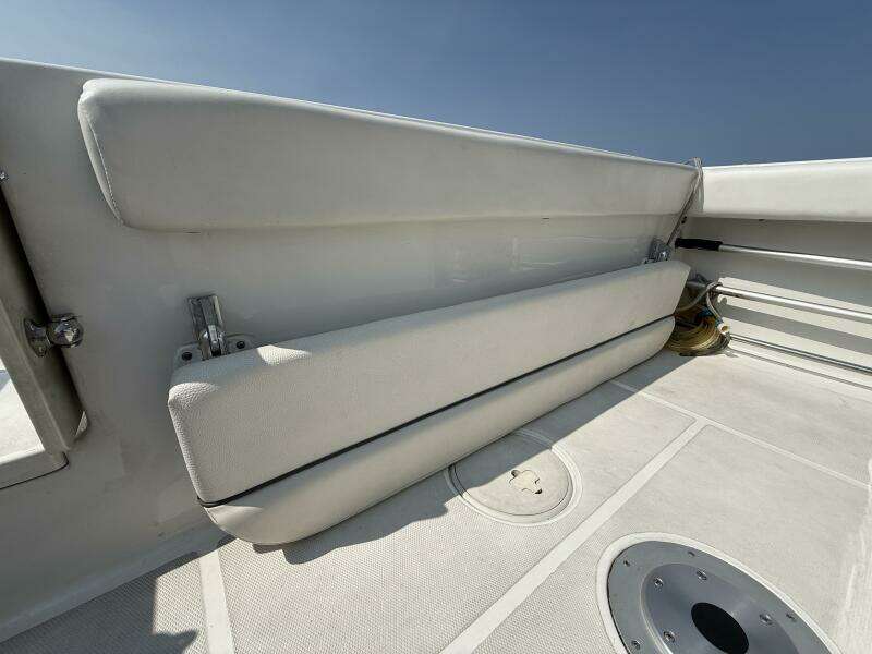 27ft Sea Hunt Yacht For Sale