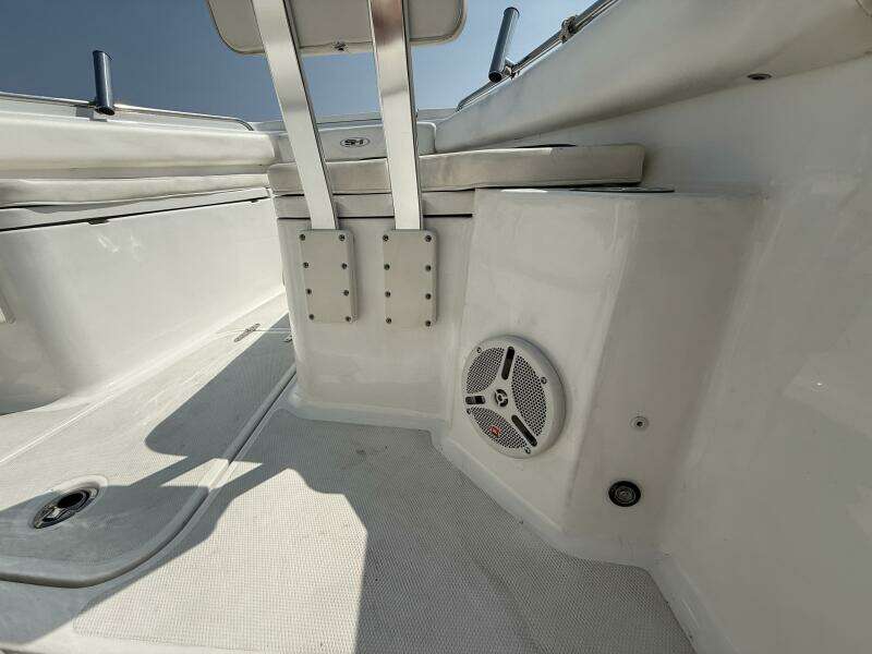 27ft Sea Hunt Yacht For Sale