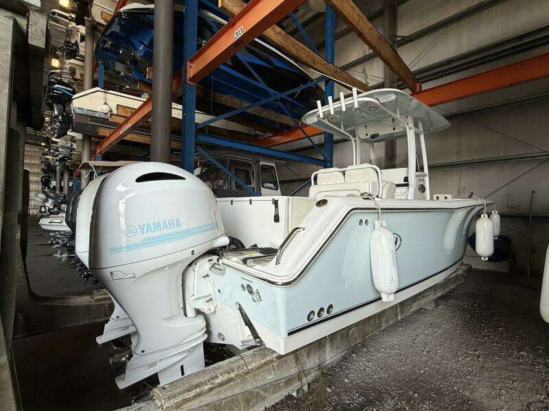 27ft Sea Hunt Yacht For Sale