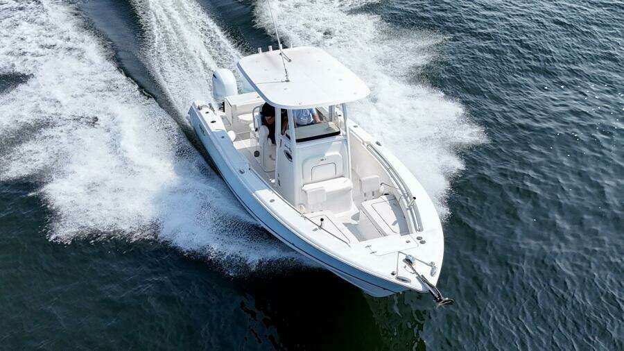 27ft Sea Hunt Yacht For Sale