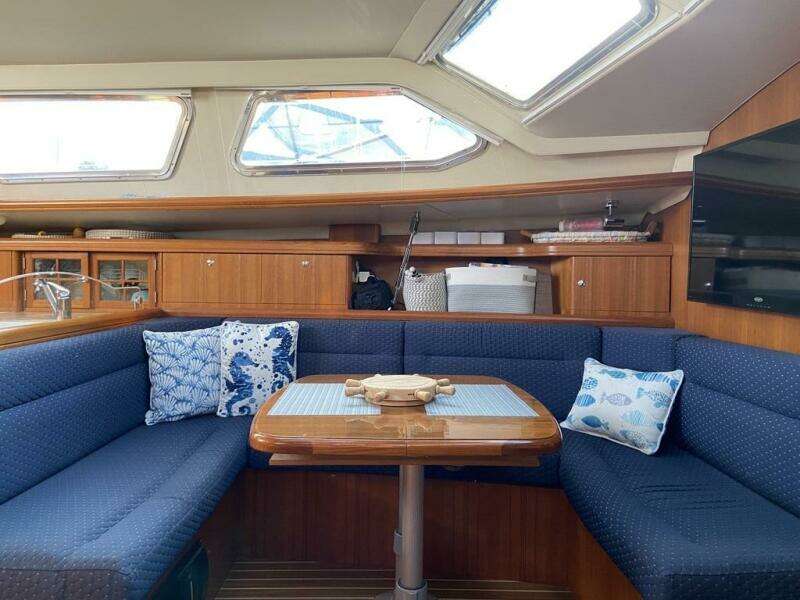 CAMI ISLAND 44ft Hunter Yacht For Sale
