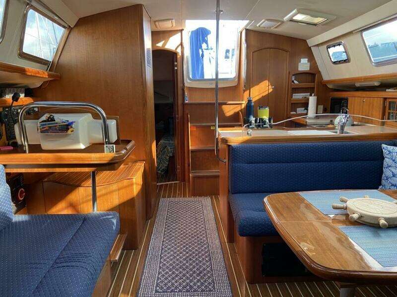 CAMI ISLAND 44ft Hunter Yacht For Sale