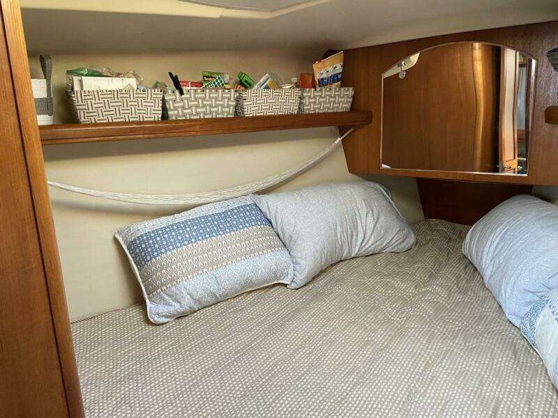 CAMI ISLAND 44ft Hunter Yacht For Sale