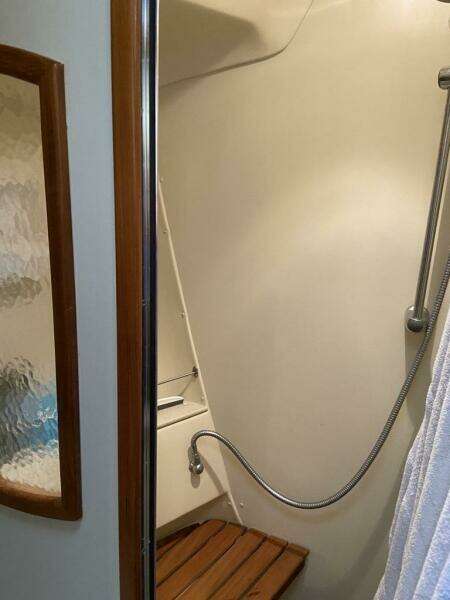 CAMI ISLAND 44ft Hunter Yacht For Sale