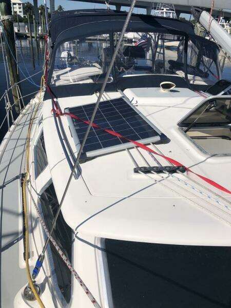 CAMI ISLAND 44ft Hunter Yacht For Sale