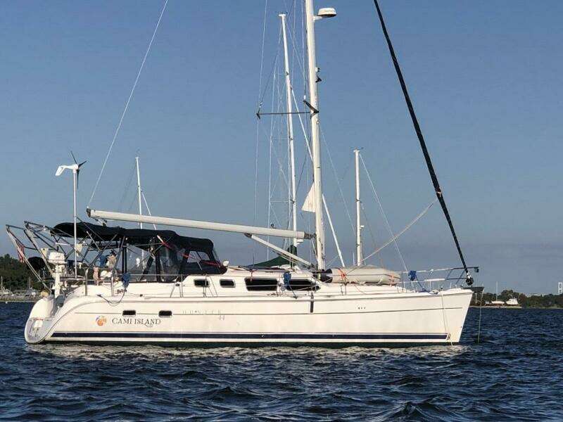 CAMI ISLAND 44ft Hunter Yacht For Sale