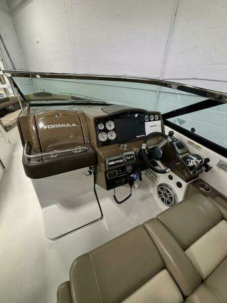 35ft Formula Yacht For Sale