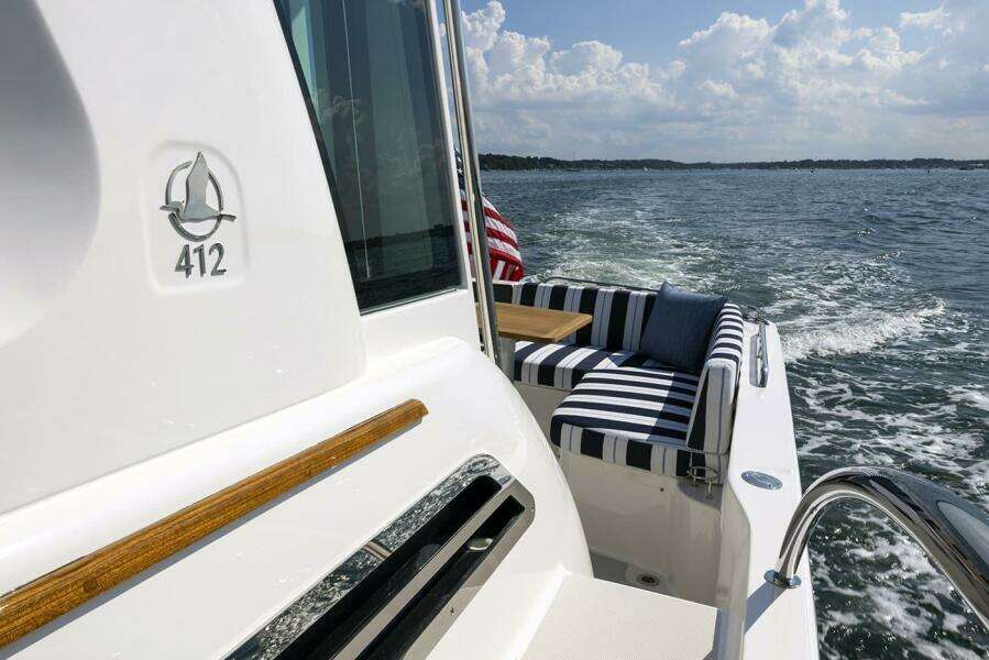 41ft Back Cove Yacht For Sale