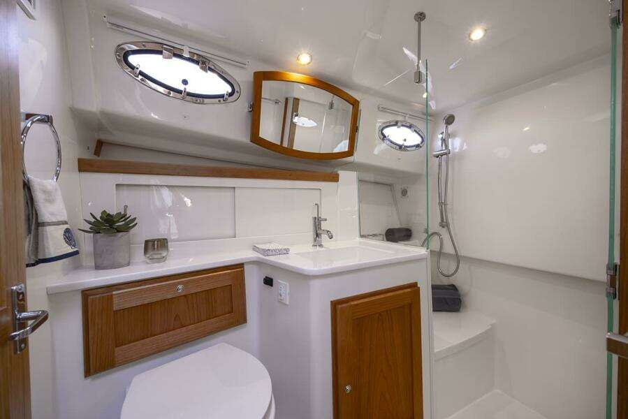41ft Back Cove Yacht For Sale