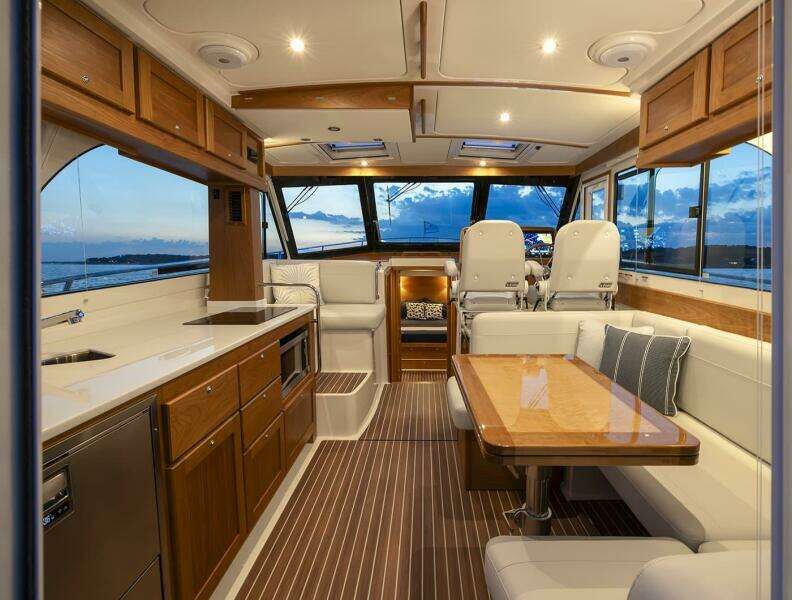 41ft Back Cove Yacht For Sale