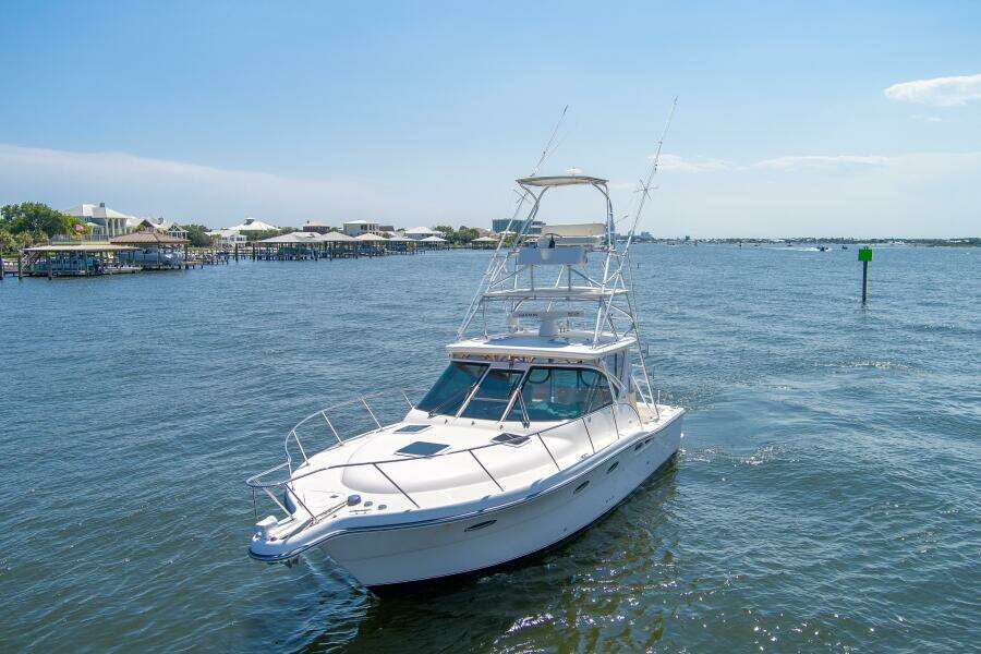32ft Tiara Sport Yacht For Sale