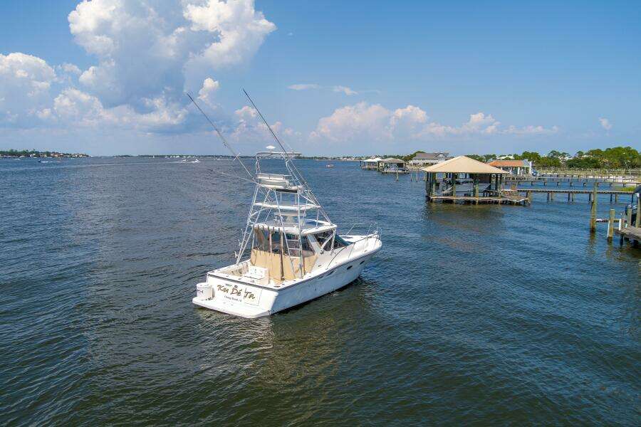 32ft Tiara Sport Yacht For Sale