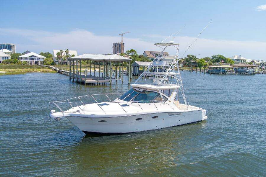32ft Tiara Sport Yacht For Sale