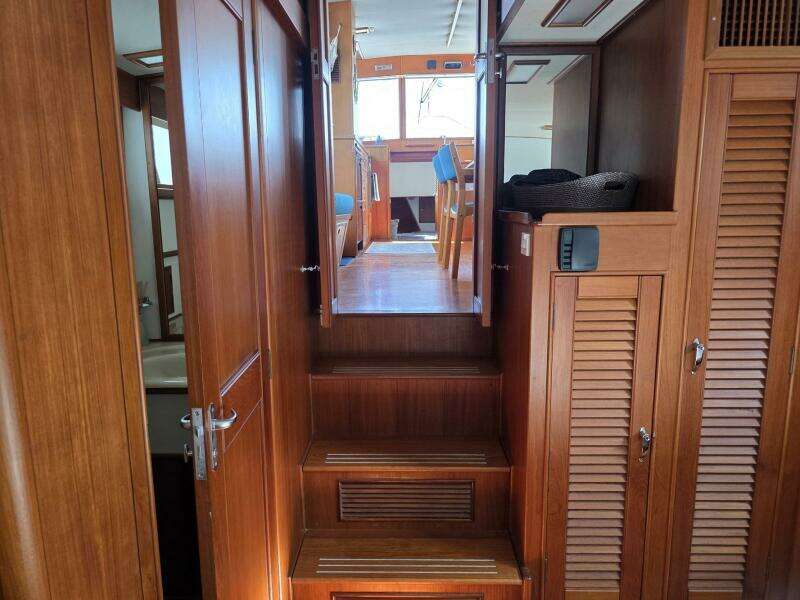 KOKOMO 42ft Grand Banks Yacht For Sale