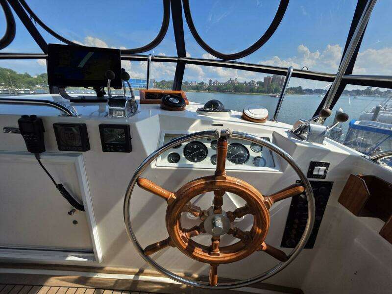 KOKOMO 42ft Grand Banks Yacht For Sale