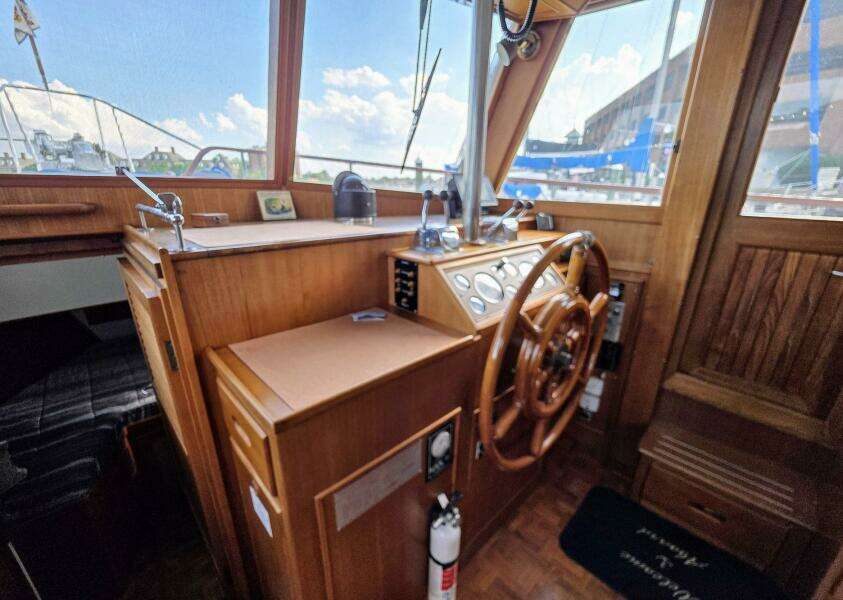 KOKOMO 42ft Grand Banks Yacht For Sale