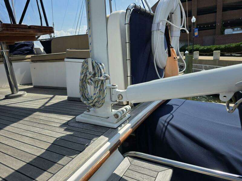 KOKOMO 42ft Grand Banks Yacht For Sale