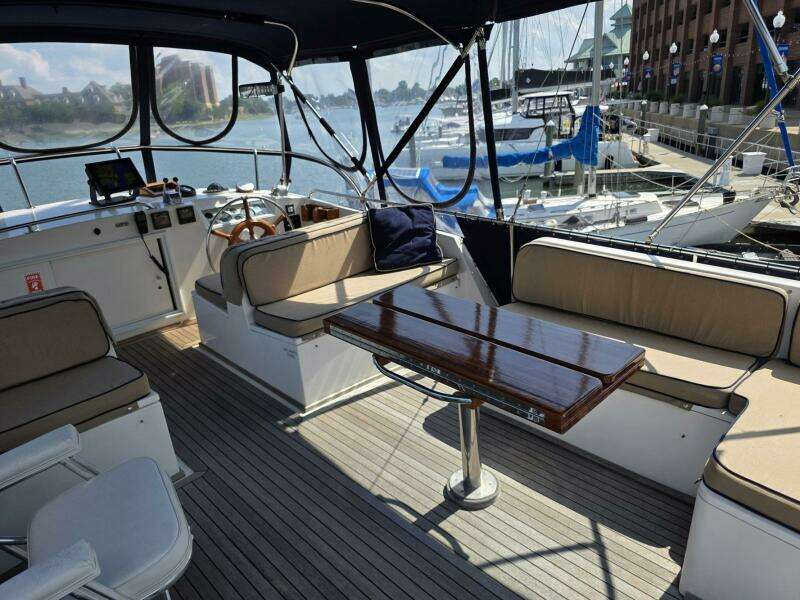 KOKOMO 42ft Grand Banks Yacht For Sale