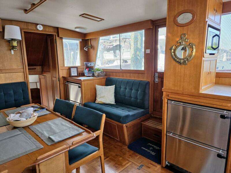 KOKOMO 42ft Grand Banks Yacht For Sale