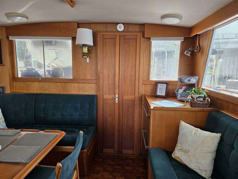 KOKOMO 42ft Grand Banks Yacht For Sale