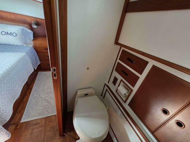 KOKOMO 42ft Grand Banks Yacht For Sale