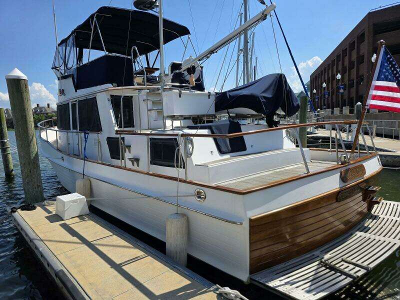 KOKOMO 42ft Grand Banks Yacht For Sale
