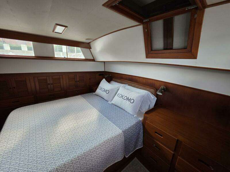KOKOMO 42ft Grand Banks Yacht For Sale