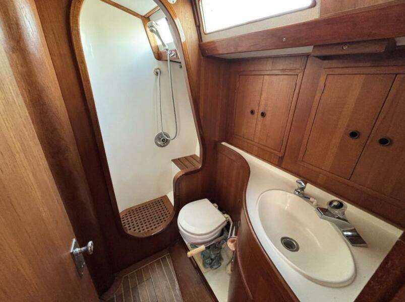 Colleen 44ft Cambria Yacht For Sale
