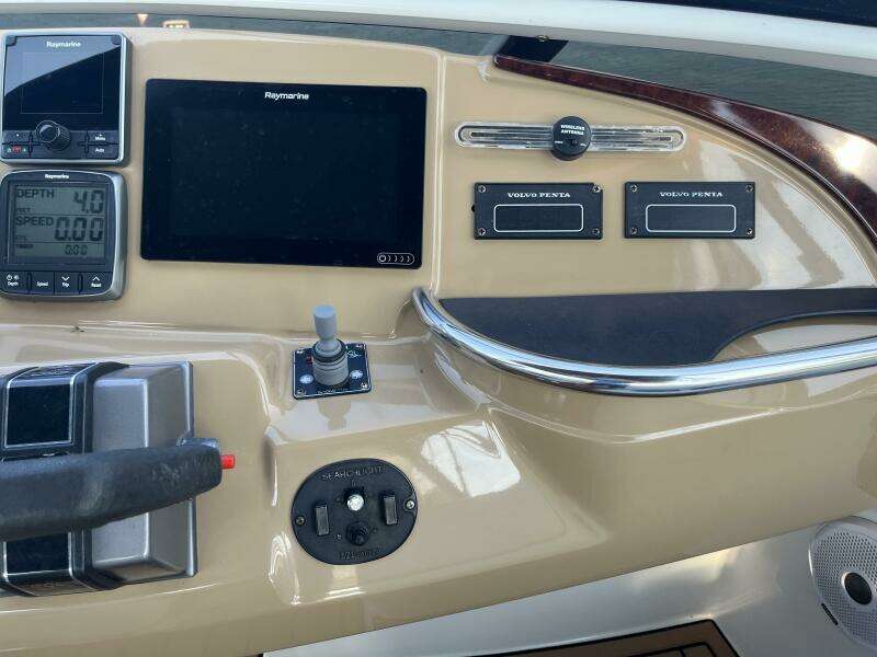 Done Saving 44ft Carver Yacht For Sale