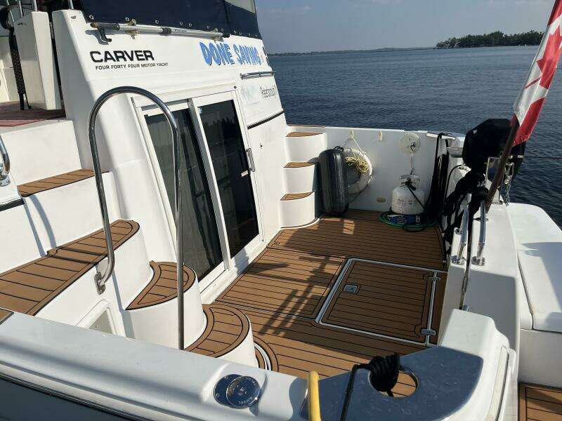 Done Saving 44ft Carver Yacht For Sale