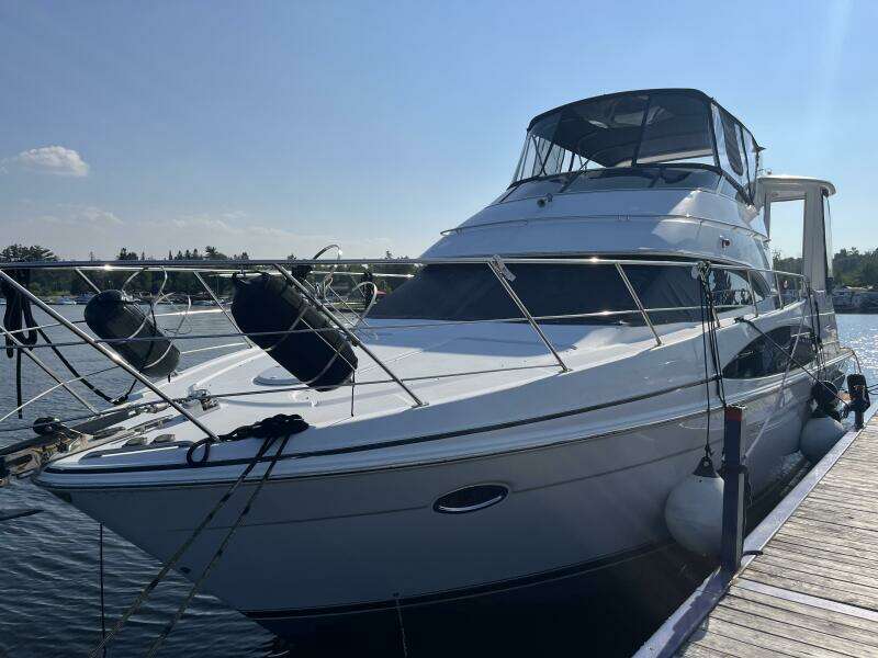 Done Saving 44ft Carver Yacht For Sale
