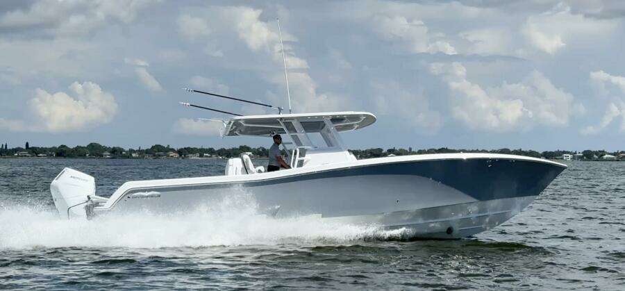 C2 39ft Invincible Yacht For Sale