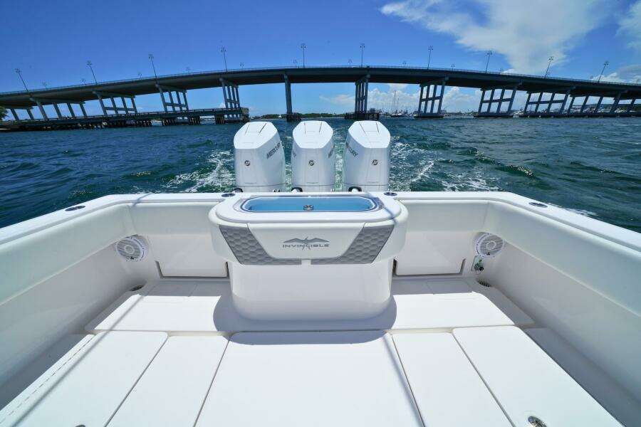 C2 39ft Invincible Yacht For Sale