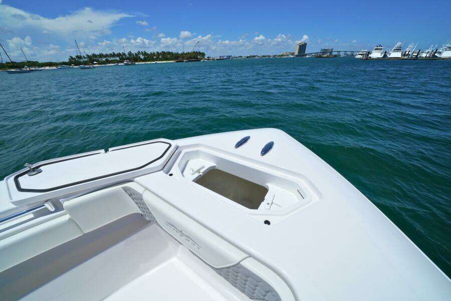 C2 39ft Invincible Yacht For Sale