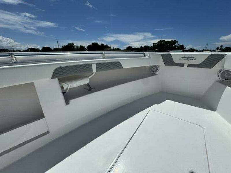 C2 39ft Invincible Yacht For Sale