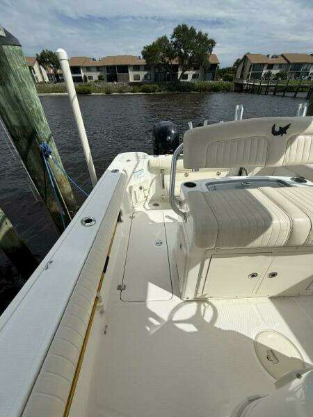 23ft Mako Yacht For Sale
