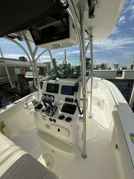 23ft Mako Yacht For Sale